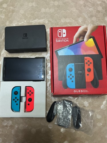 Nintendo switch oled rossa - nintendo,