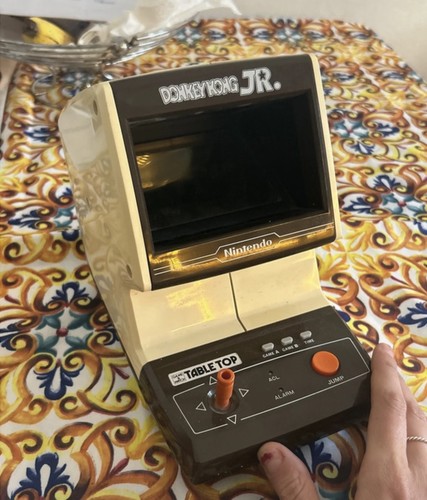 Nintendo game watch table - watch,